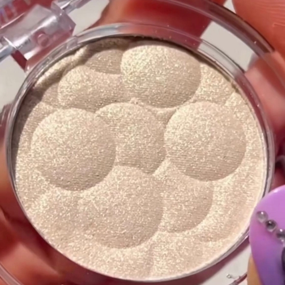 🌟HP🌟🧚♀️Rude Cosmetics x Mentos Citrus Fresh Highlighter NWT - Picture 4 of 6